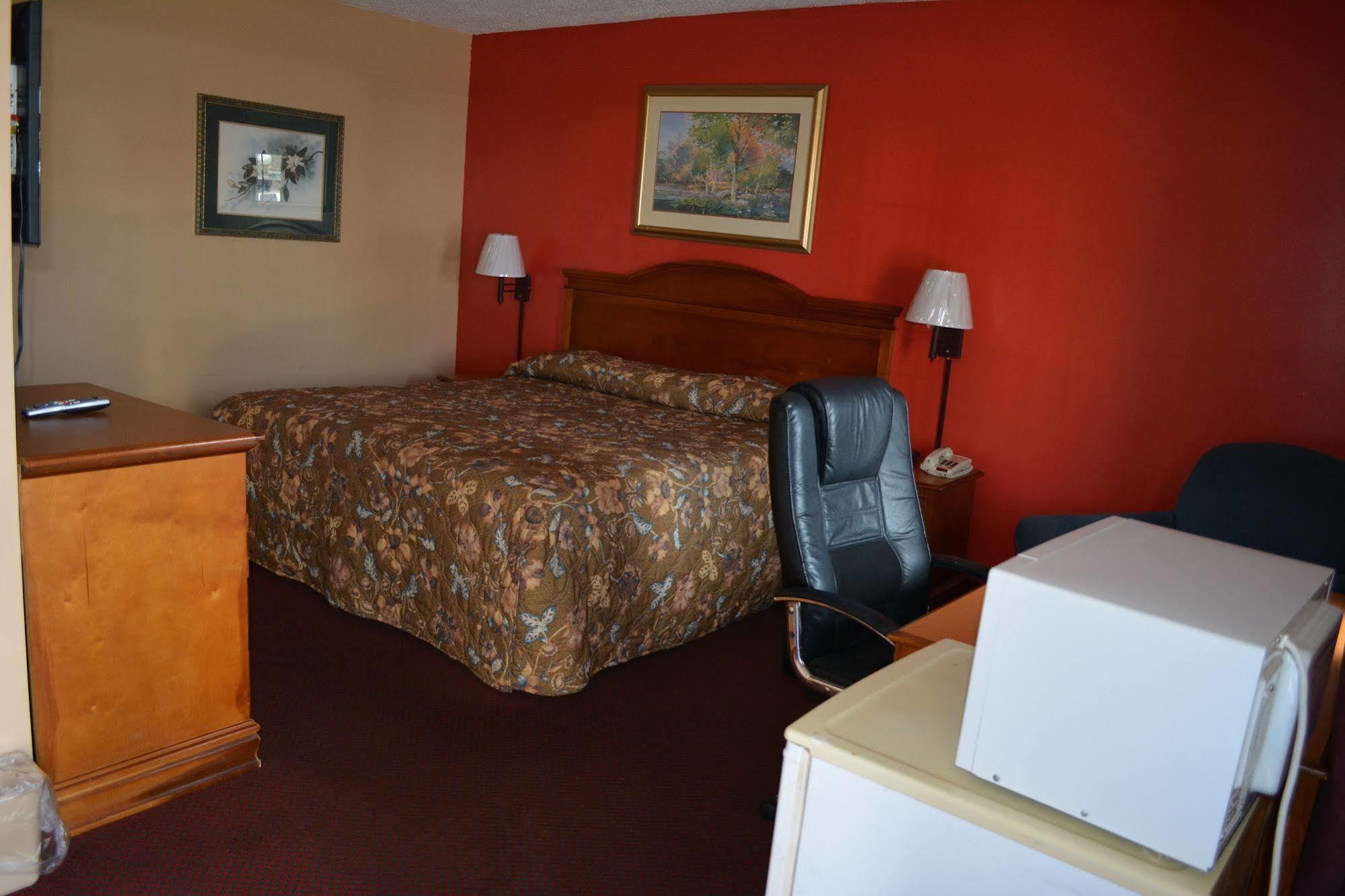 Adams Inn Dothan Exterior photo